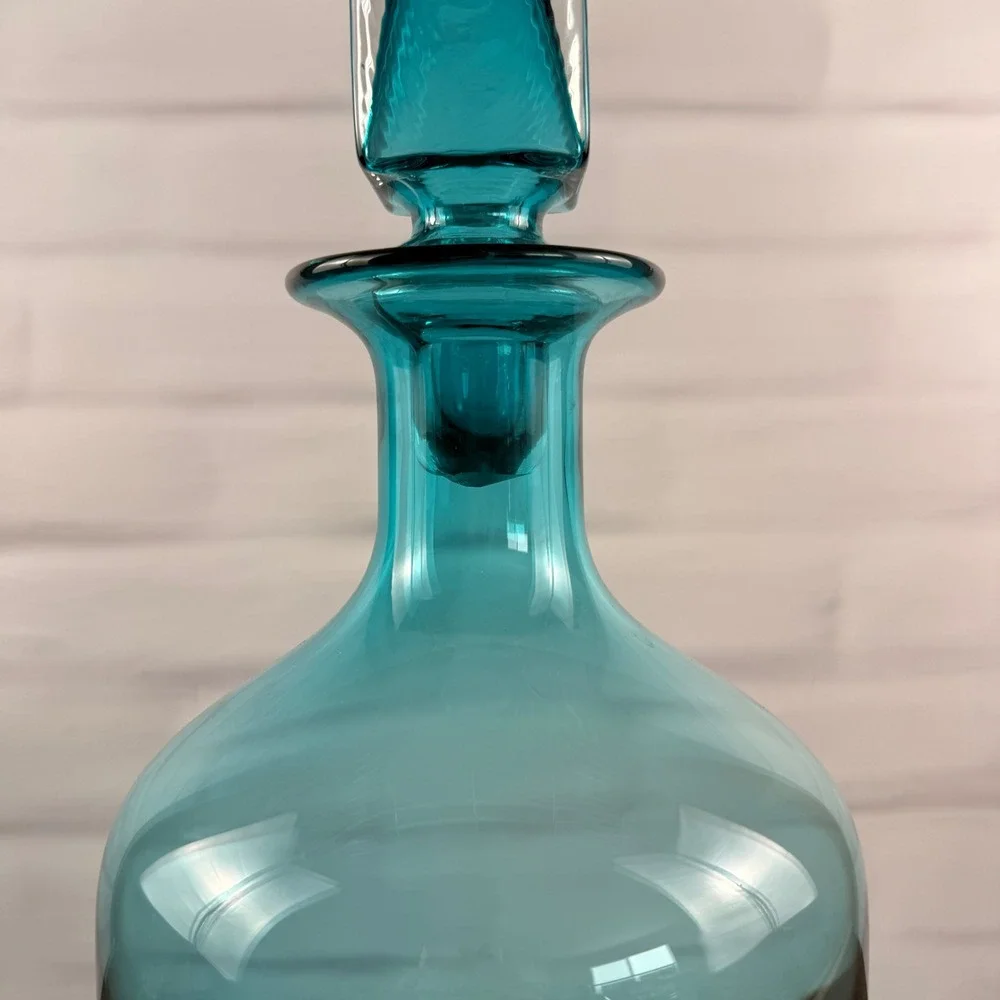 Z Gallerie Large Teal Blue Art Glass Decanter Square Stopper 17